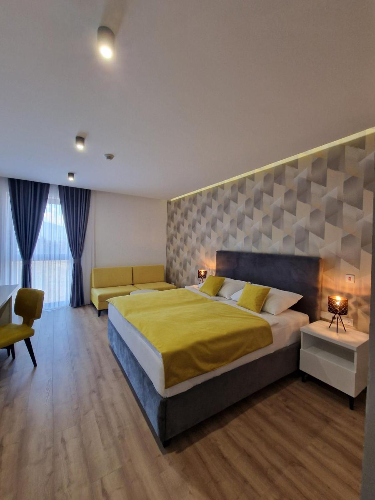 Hotel Gold Jet Bihać מראה חיצוני תמונה